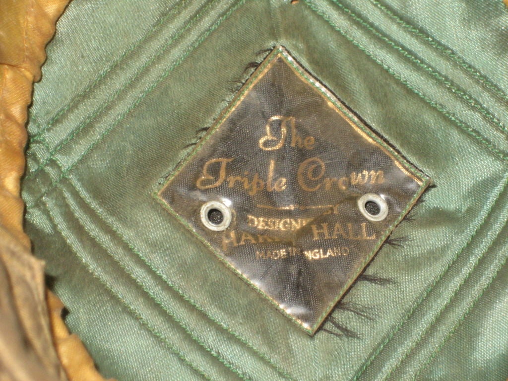 Vintage Riding Hat In Distressed Condition In Napa, CA