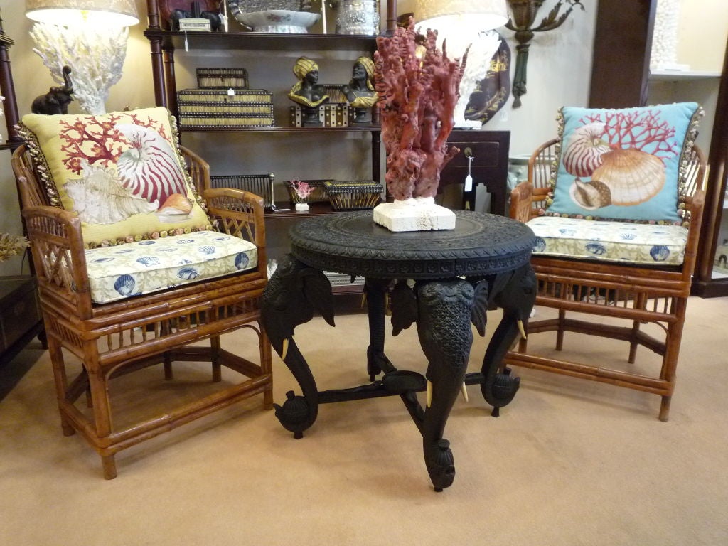 Anglo Indian Table with Elephant Heads In Good Condition In Palm Beach, FL
