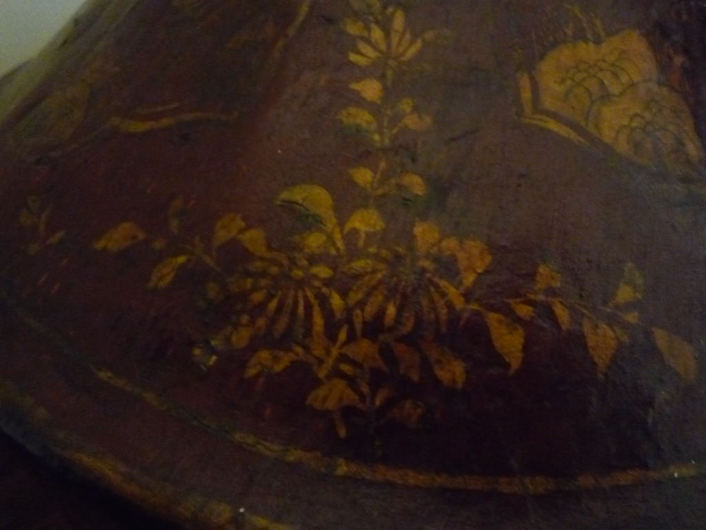 19th Century Chinoiserie Decorated Hat Box