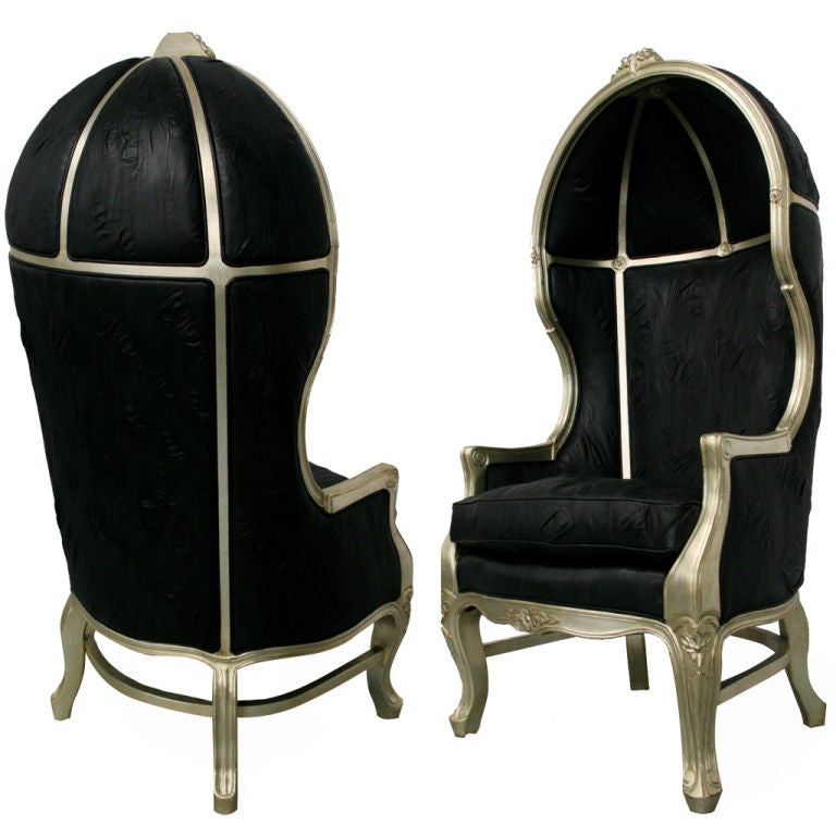 hooded canopy chair