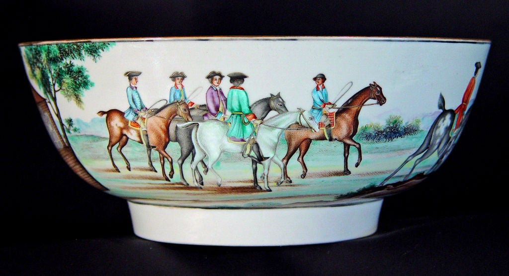 An Important Chinese Porcelain Hunting Punch Bowl In Good Condition In Downingtown, PA