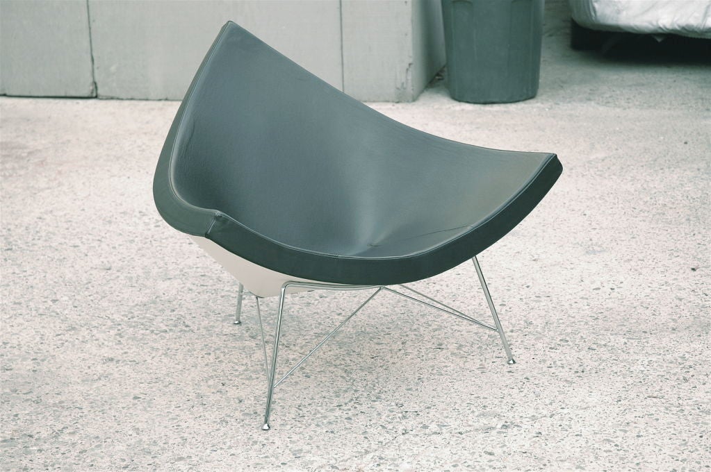 Modern George Nelson Coconut Chair, Vitra/Herman Miller