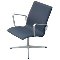 Jacobsen Oxford Low Back Lounge Chair