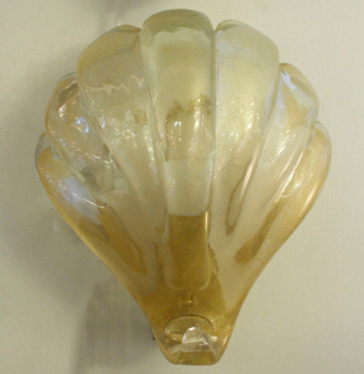 A Pair of Seguso Murano Shell Shaped  Sconces 1