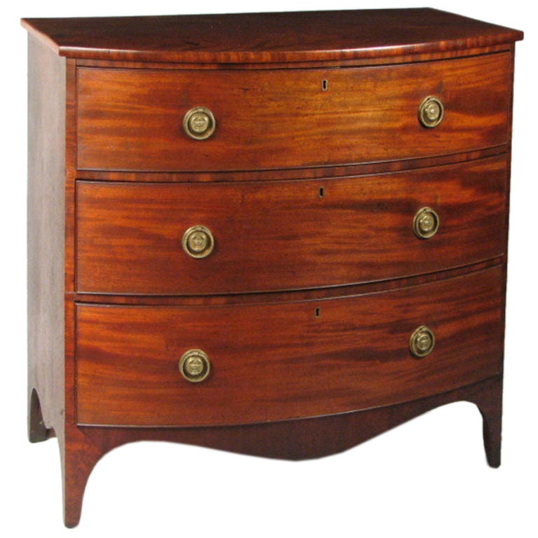 George III Mahogany Swell Front Chest For Sale
