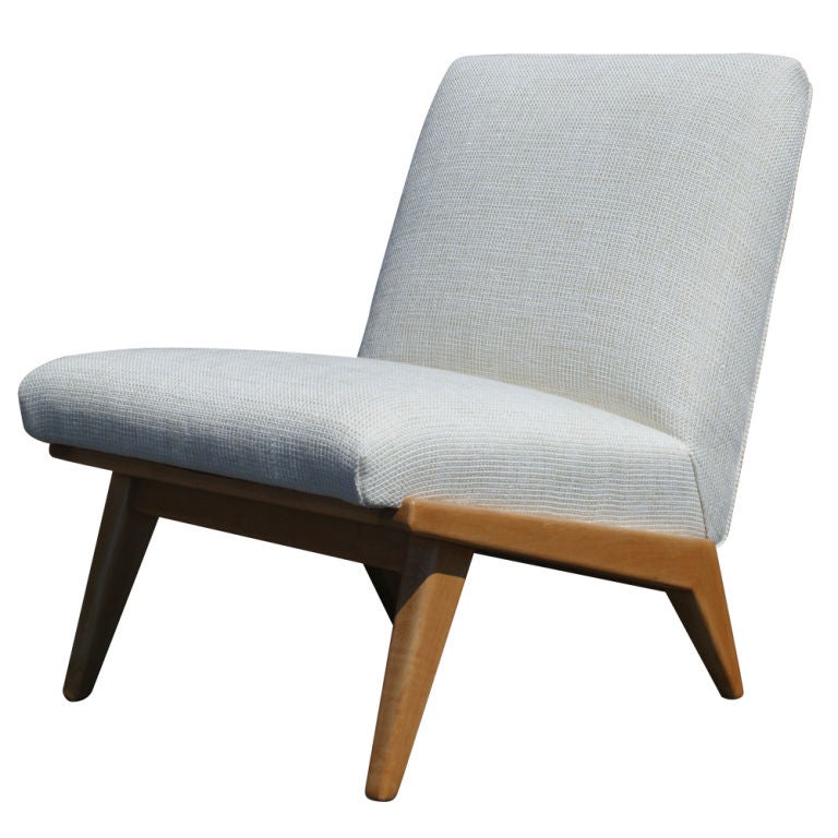 One Vintage Jens Risom for Knoll Lounge Chairs For Sale