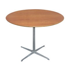 Arne Jacobsen For Fritz Hansen Walnut Dinette Table