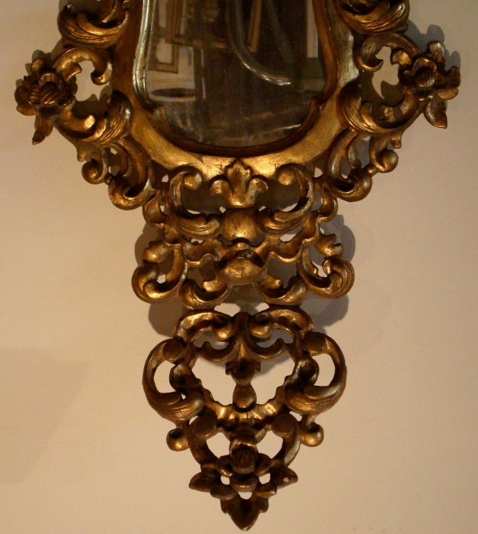 Giltwood Small Italian Gilded Mirror