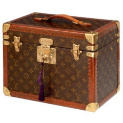 Retro Louis Vuitton jewellery case