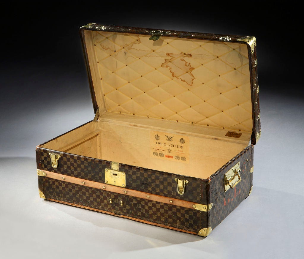 Louis Vuitton: a fine 'Malle Cabine' (cabin trunk), in the rare Damier pattern, with all brass handles and leather trim.