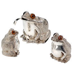 Retro Sterling silver 'Frog' condiment set.