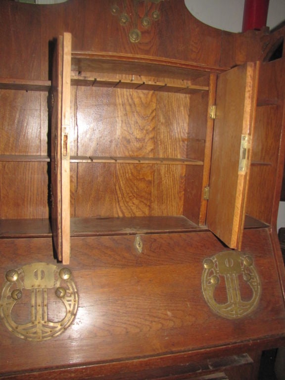 Arts and Crafts Oak & Brass Larkin Desk In Good Condition In Miami, FL