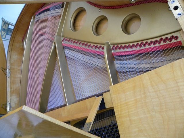 Français Spectaculaire Gaveau French Art Déco Piano par  Dominique