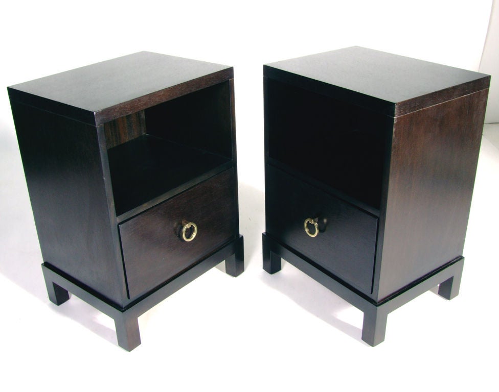 Pair of Night Stands or End Tables by T.H. Robsjohn Gibbings In Excellent Condition In Atlanta, GA