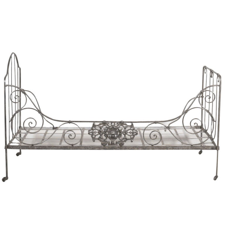 A French Daybed