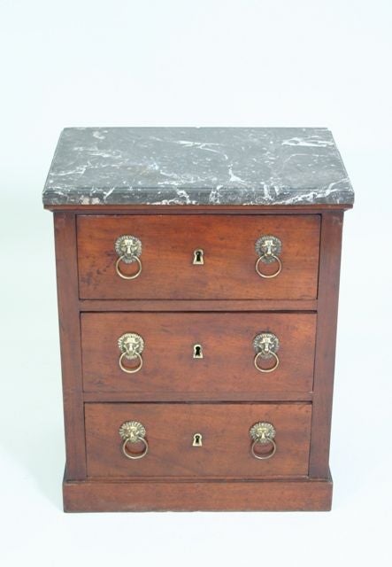 A Small Empire Chest