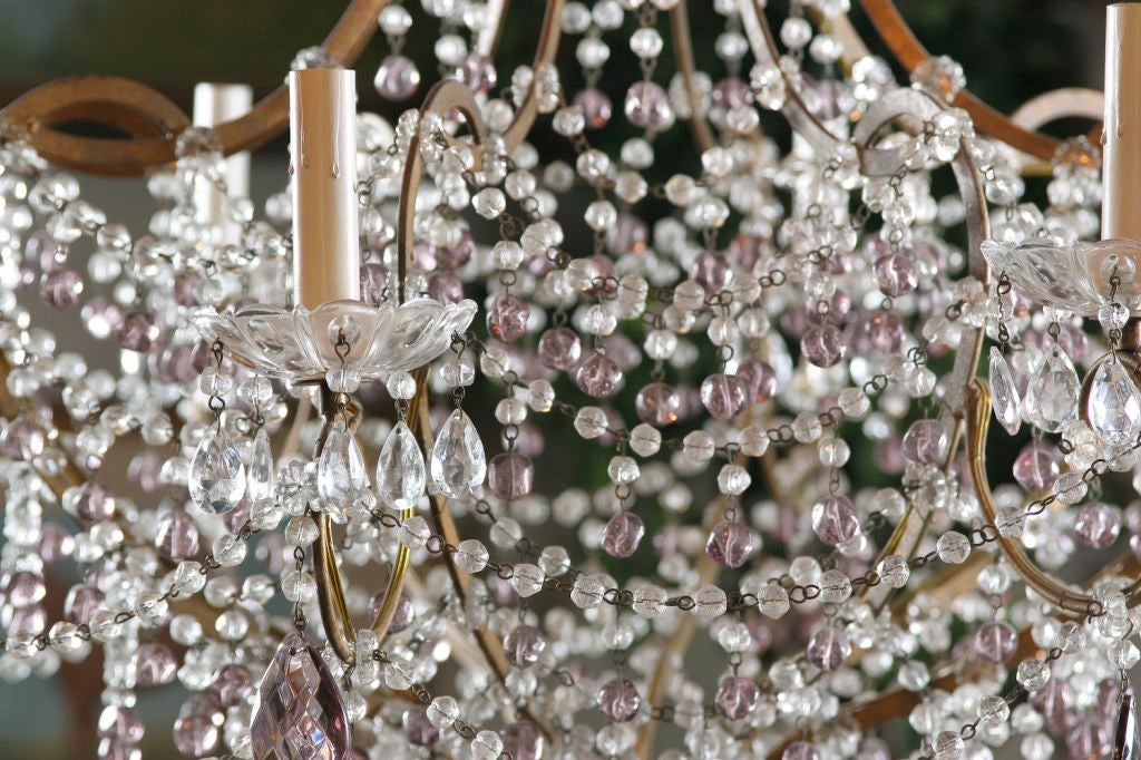 Italian Eight Light Chandelier In Good Condition For Sale In Montreal, QC