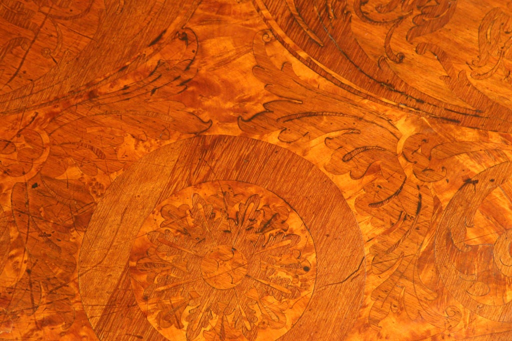 Bois de rose Table circulaire en noyer William IV en vente