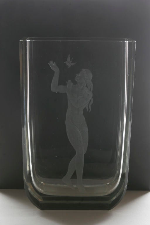 Beautiful Art Deco period etched glass rectangular form vase.