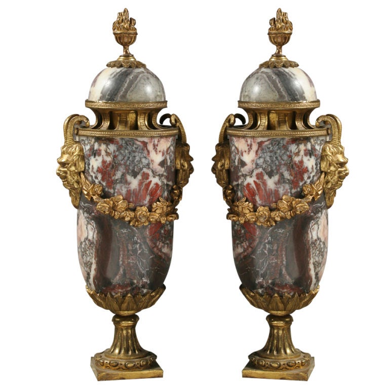 Pareja de Cassolettes Estilo Luis XVI