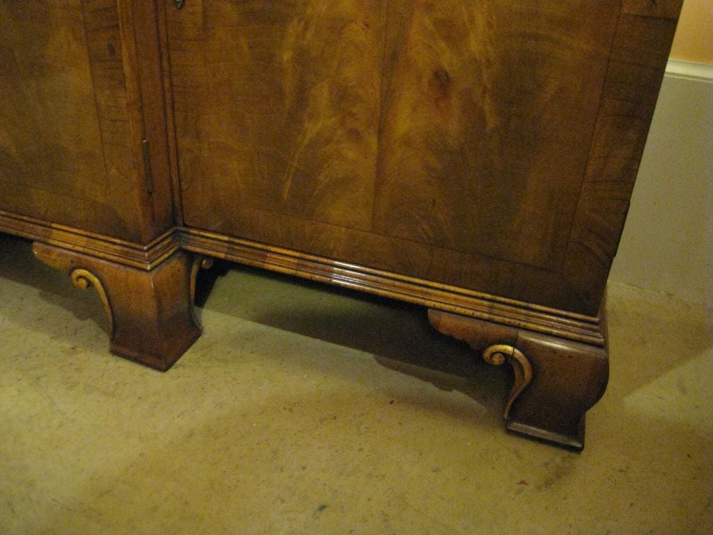 Mid-20th Century Georgian Style Walnut  and Parcel Gilt Breakfront Bookcase