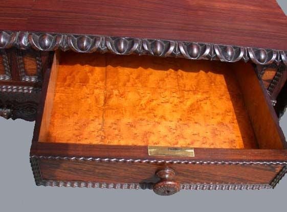 Napoleon III Mahogany Sofa Table In Good Condition For Sale In Montreal, QC