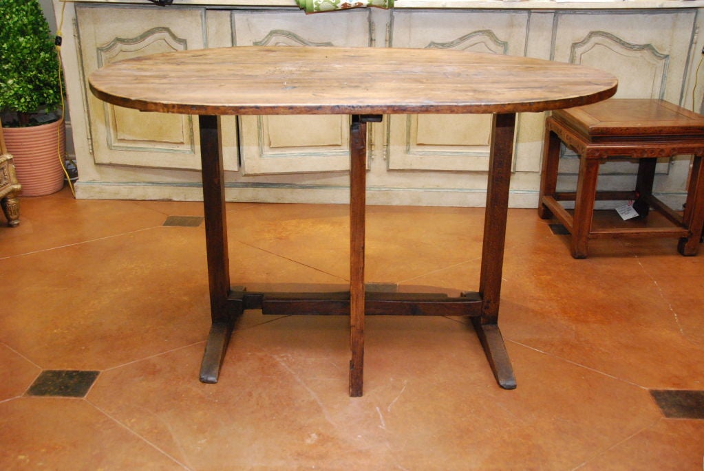 Oval Wine Table