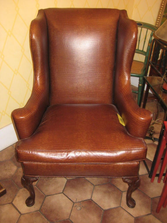 English Queen Anne Style Mahogany Wing Chair In Excellent Condition In Southampton, NY