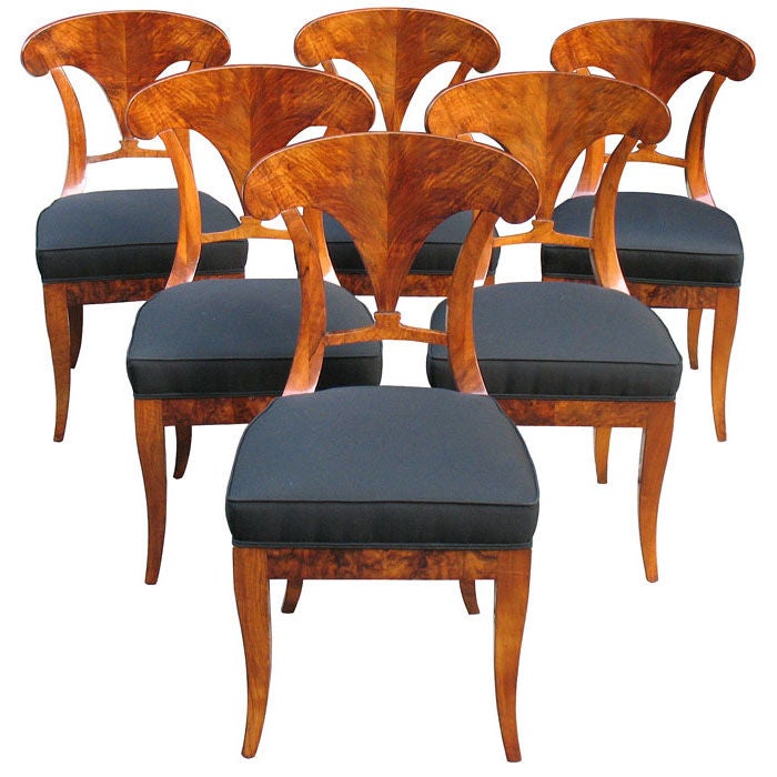 Exemplary set of 6 Biedermeier "shovel" chairs