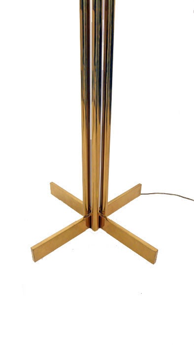 Bronze and Alabaster Casella Floor Lamp, 1970s In Excellent Condition For Sale In Dallas, TX