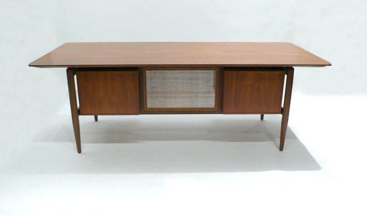 Desk by Finn Juhl for Baker 4
