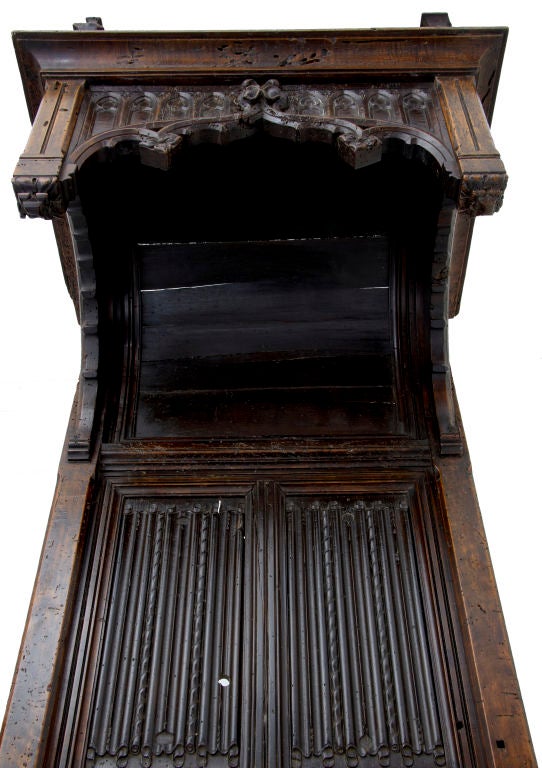 16th Century and later French Gothic walnut Bishop throne 2