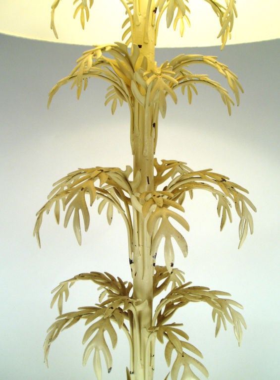 Mid Century Palm Leaf Lamp In Fair Condition In Hudson, NY