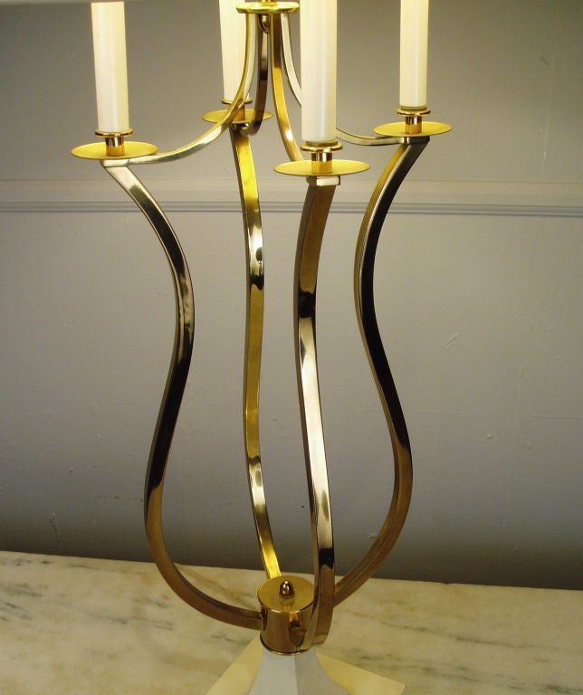 Superbe lampe en laiton des années 1960
