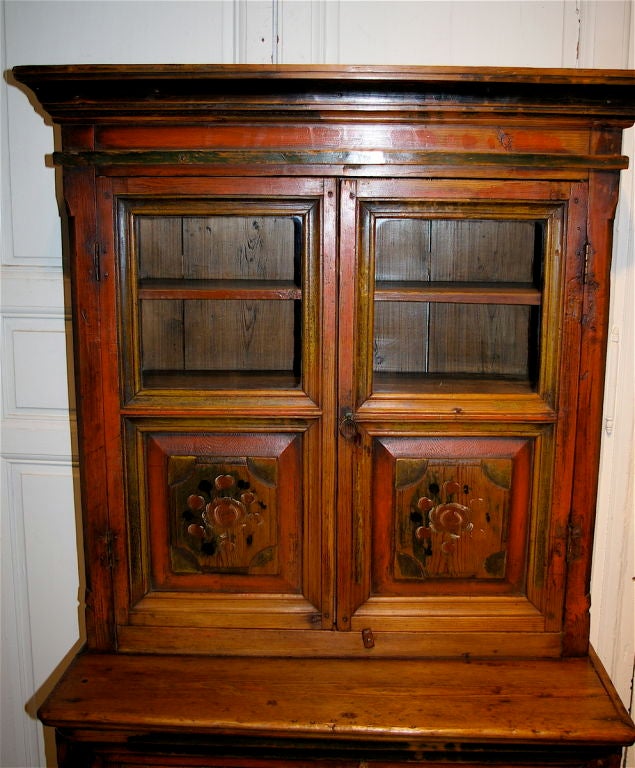 Painted 19th Century Cupboard from Lavtia In Good Condition In Pasadena, CA