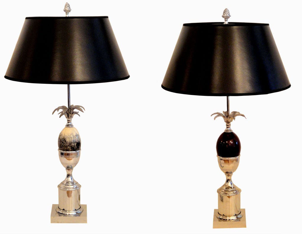 Maison Charles French Art Deco Gray White Acorn Nickel Plated Table Lamp 1950s In Good Condition For Sale In Miami, FL