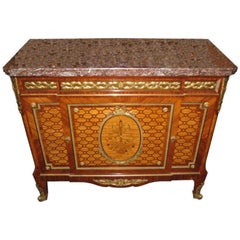 Kommode mit hoher Marmorplatte im Louis-XVI-Stil mit Intarsien und Goldbronze-Beschlägen in höchster Qualität