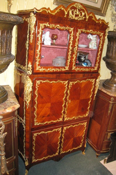 Louis XVI Ormolu Bronze-Mounted Rosewood Cabinet 4
