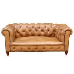 Chesterfield Sofa of Tufted Leather