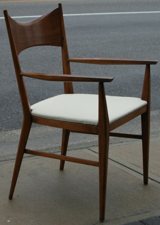 American Set of 6 Chairs by Paul Mccobb for Calvin with Bowtie Backs