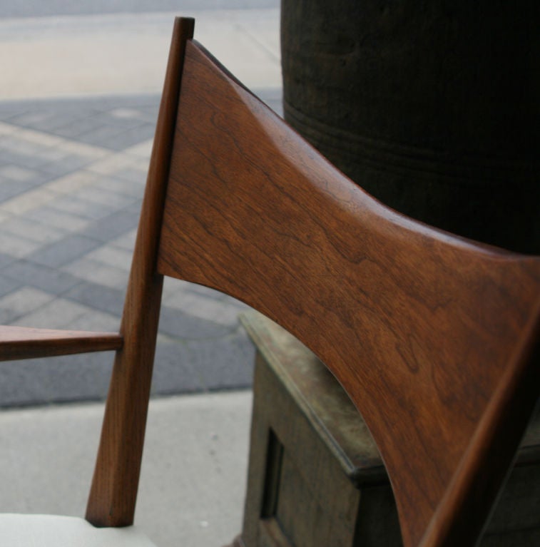 Mahogany Set of 6 Chairs by Paul Mccobb for Calvin with Bowtie Backs