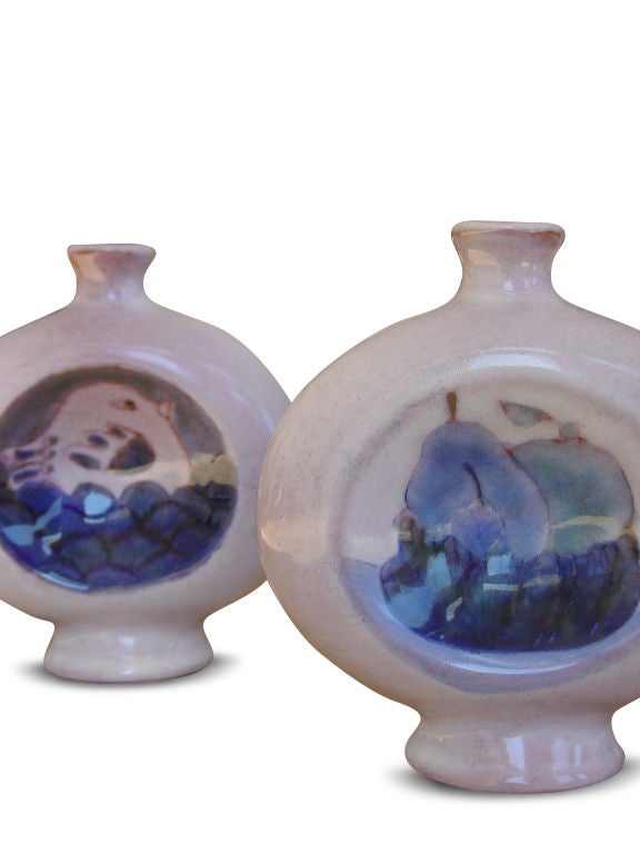 Pair of Robert & Jean Cloutier Ceramic Bottle Vases, Signed In Excellent Condition For Sale In Brambleton, VA