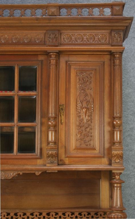 Antique French Renaissance Carved Walnut Buffet For Sale 2