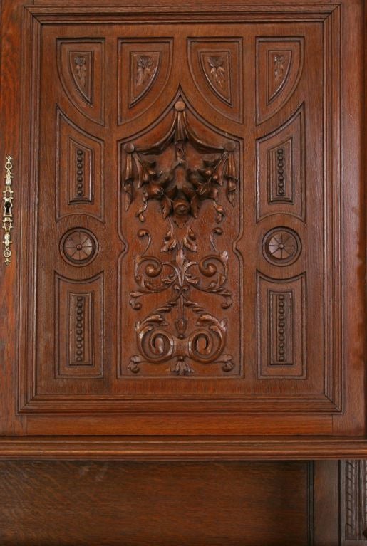Antique Carved French Henry II Renaissance Buffet Hutch For Sale 6