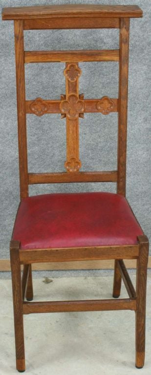 Vintage French Gothic Prie Dieu Prayer Chair Kneeler For Sale 1