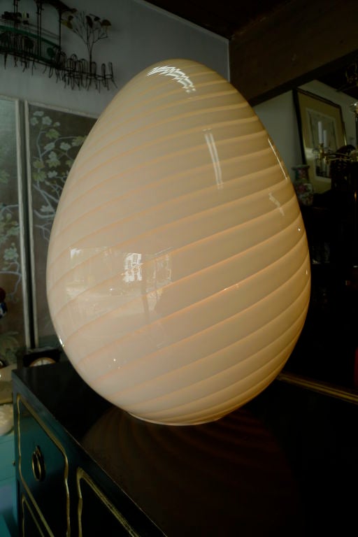 Dramatic Vetri Murano swirled glass egg lamp.