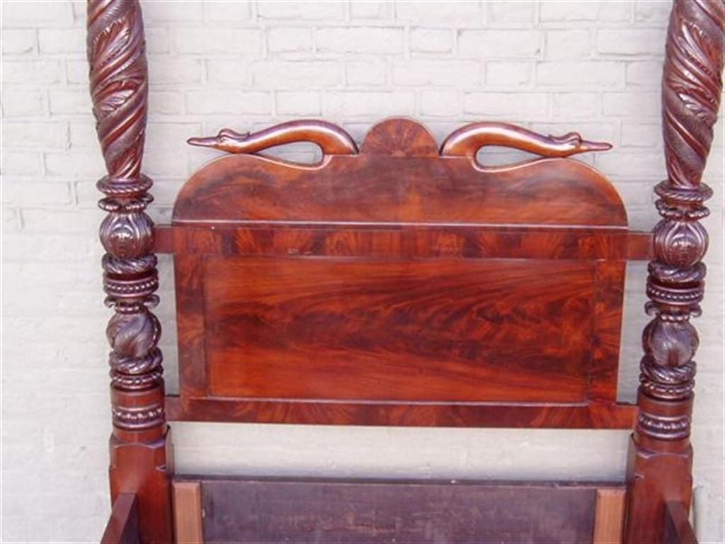 Hand-Carved American Mahogany Classical Acanthus Carved Four Poster Tester Bed.  Circa 1815 For Sale