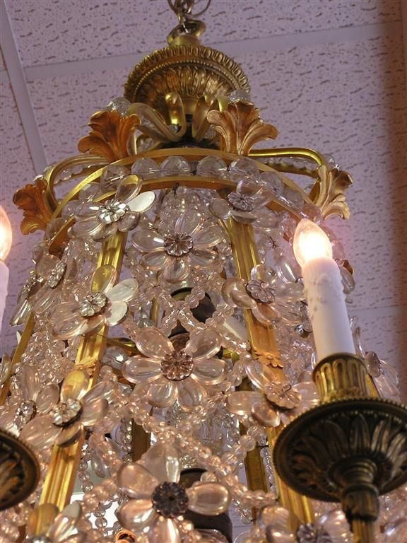 French Gilt Bronze and Crystal Sixteen Light Foliage Baccarat Chandelier, C 1810 In Excellent Condition For Sale In Charleston, SC