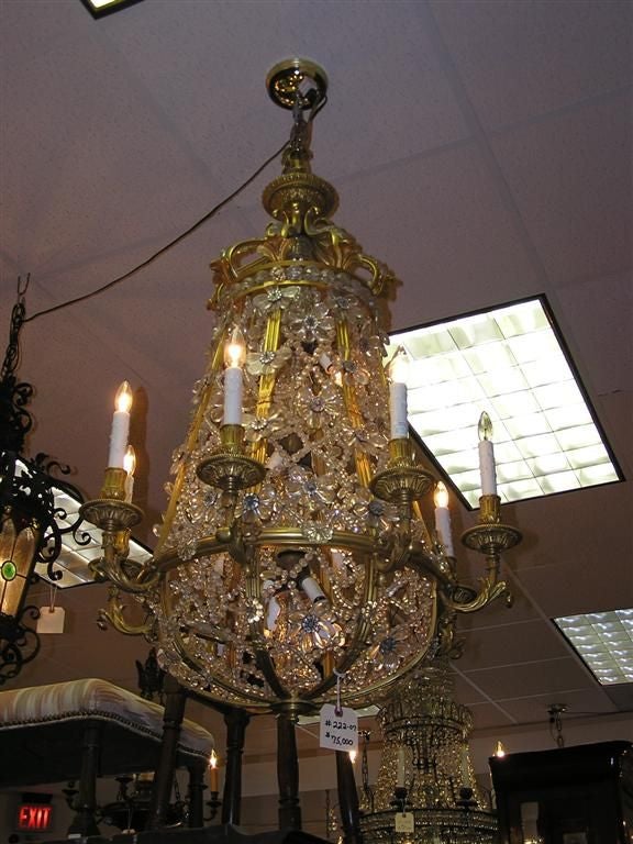 French Gilt Bronze and Crystal Sixteen Light Foliage Baccarat Chandelier, C 1810 For Sale 1