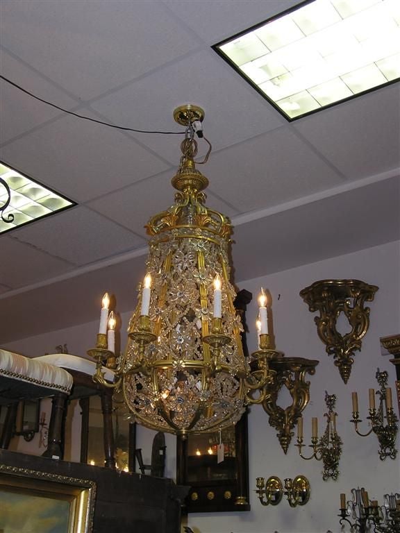 French Gilt Bronze and Crystal Sixteen Light Foliage Baccarat Chandelier, C 1810 For Sale 2